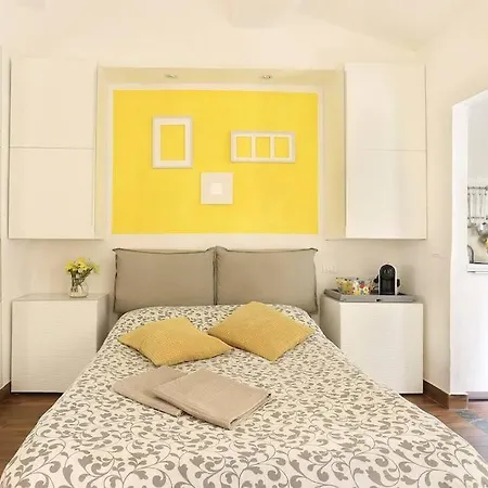 Guests House Campuccio Apartment